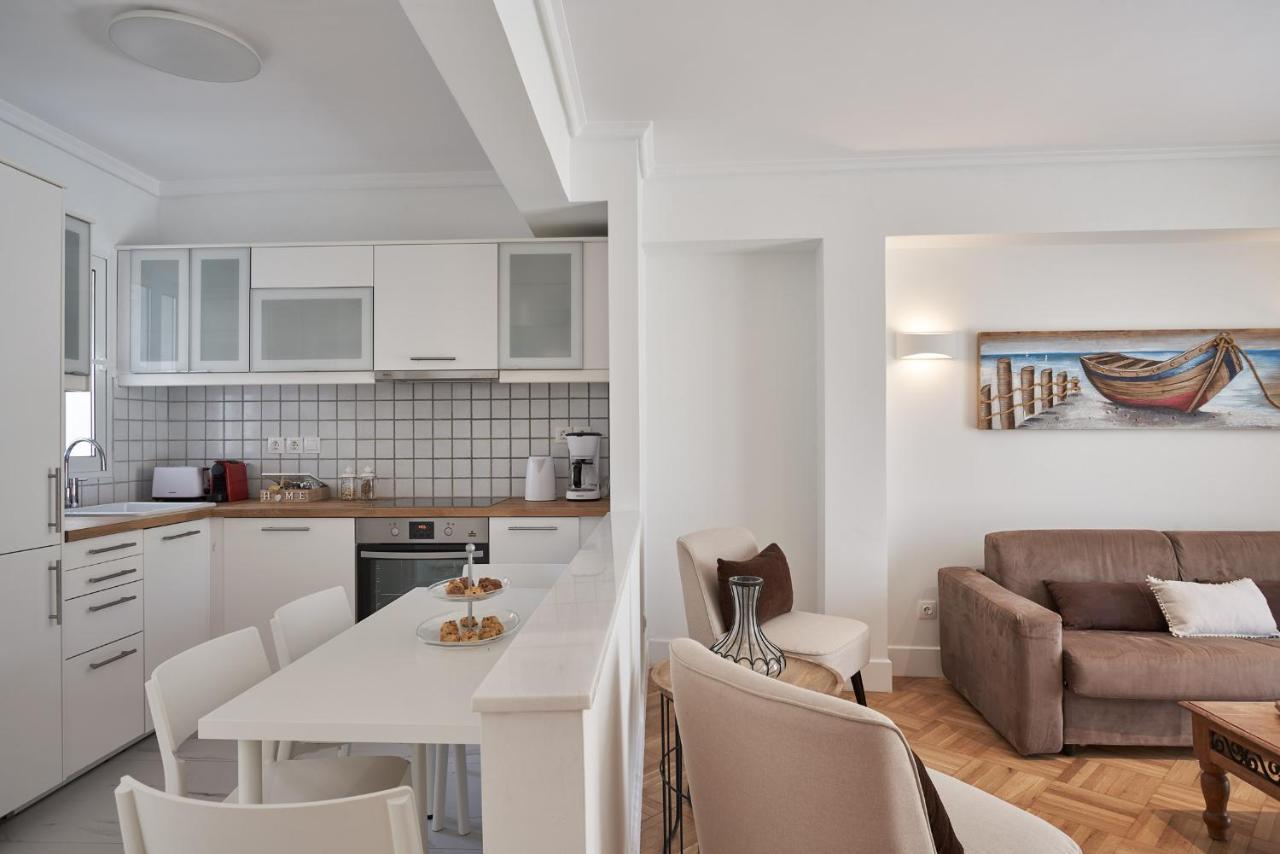 Marvelous N Bright Apt Next To Megaro Mousikis أثينا المظهر الخارجي الصورة