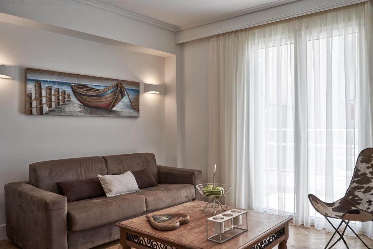 Marvelous N Bright Apt Next To Megaro Mousikis أثينا المظهر الخارجي الصورة